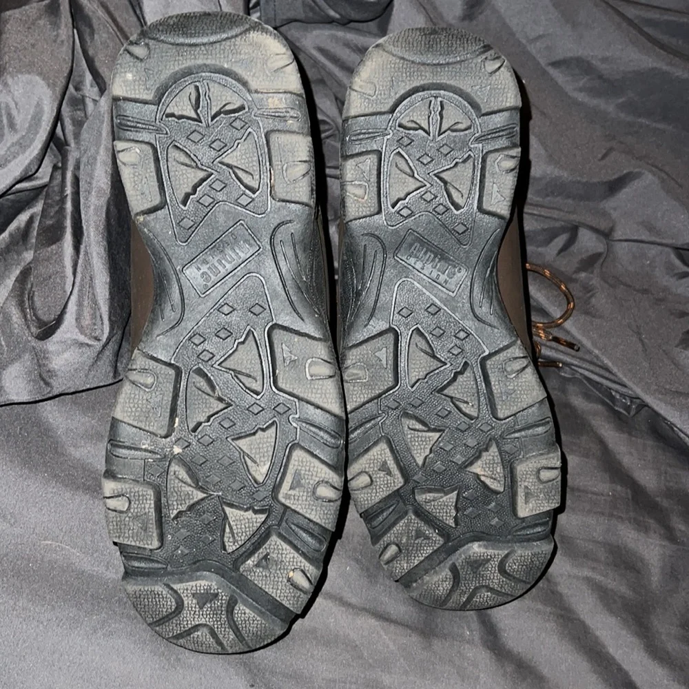 Alpine design boots - Picture 4 of 4